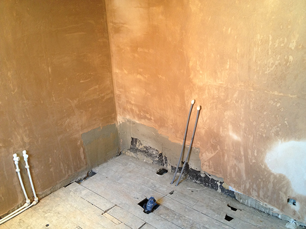 Relocating A Bath In Roundhay With Bathroom Installation In Leeds