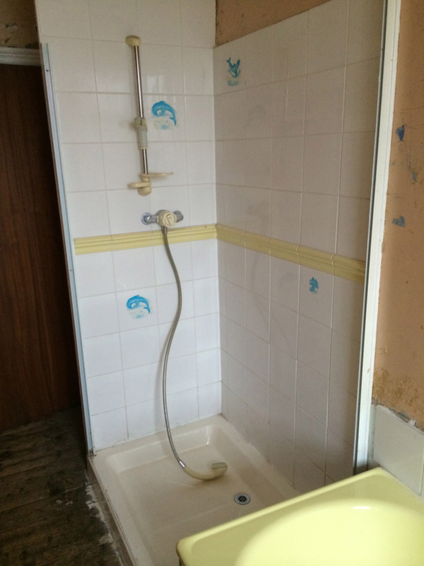 Old Shower With Bathroom Installation In Leeds