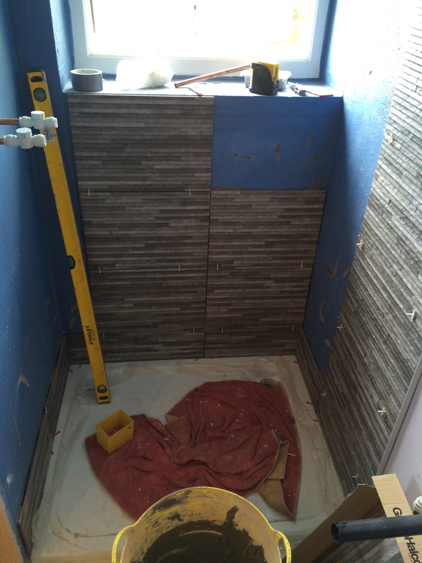 tiling an en suite shower tray