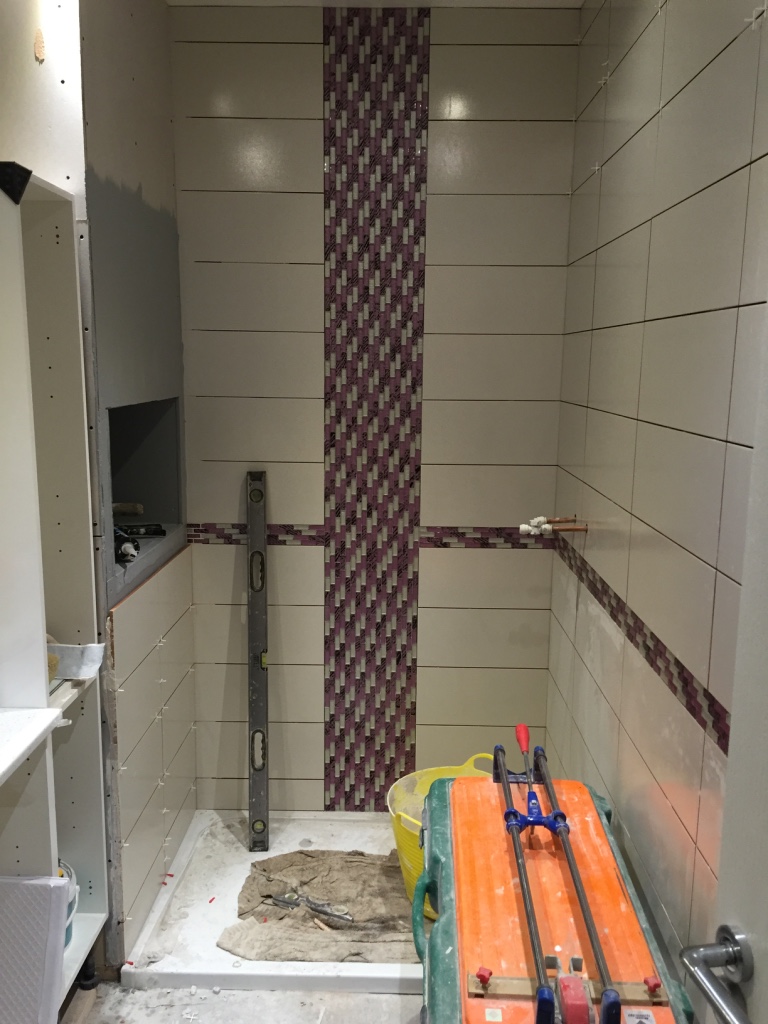 tiling master en suite shower